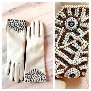 Elegant Cream Beaded Gloves